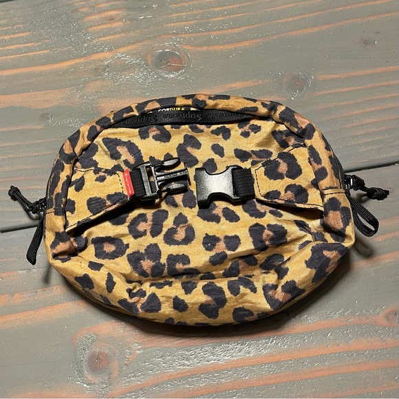 Supreme Waist Bag - Picture 2 of 6